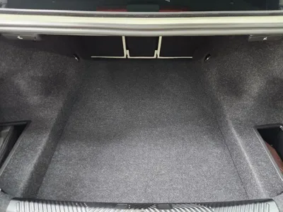 BMW 5-Series 2025, 2200 км, за 20728.46 USD - фото 20