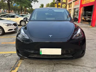 Tesla Model Y 2022, 43000 км, за 22472.11 USD