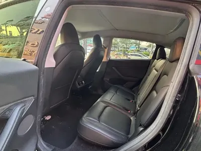 Tesla Model Y 2022, 43000 км, за 22472.11 USD