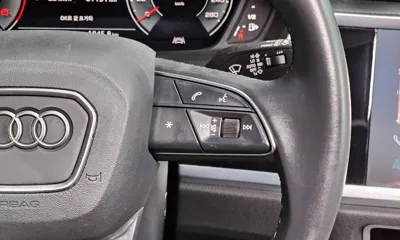 Audi Q3 2023, 61151 км, за 30553.76 USD - фото 29