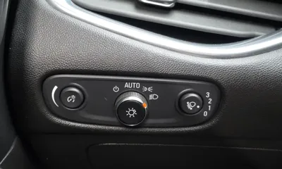 ChevroletGMDaewoo Malibu 2019, 165019 км, за 4951.09 USD - фото 14