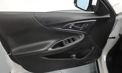 ChevroletGMDaewoo Malibu 2019, 165019 км, за 4951.09 USD - фото 24