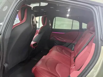 Xiaomi SU7