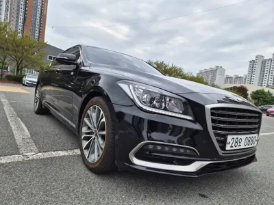 Hyundai Genesis 2016, 232899 км, за 5374.6 USD