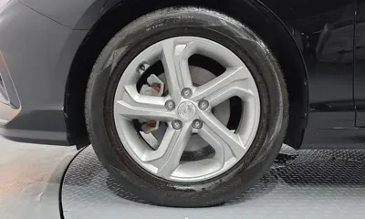 Hyundai Sonata 2019, 124579 км, за 7220.69 USD