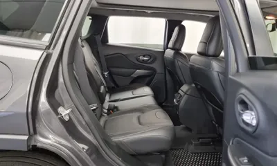 Jeep Cherokee 2022, 30760 км, за 13794 USD - фото 12