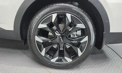 Kia Sorento 2025, 7014 км, за 27152.3 USD