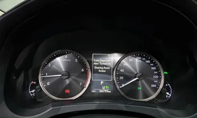 Lexus IS 2019, 66795 км, за 15592.99 USD - фото 8