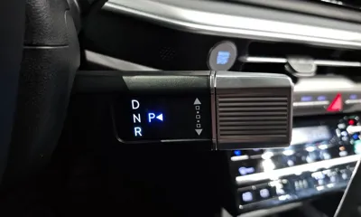 Hyundai Grandeur 2023, 36604 км, за 17499.36 USD - фото 9