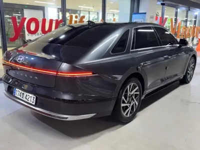 Hyundai Grandeur 2023, 18389 км, за 24423.47 USD