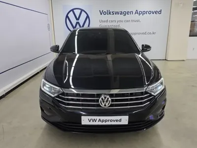Volkswagen Jetta 2021, 57317 км, за 17001.44 USD