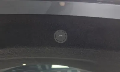 Tesla Model Y 2026, 4972 км, за 34853.44 USD - фото 34