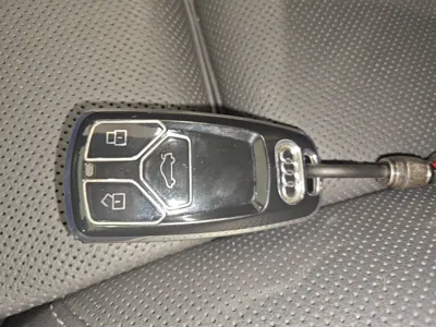 Audi A4L 2023, 24600 км, за 27672 USD - фото 12