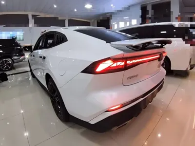 Changan UNI-V 2024, 24000 км, за 10550.48 USD