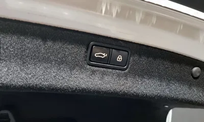 Genesis G80 2019, 70456 км, за 17907.14 USD - фото 32