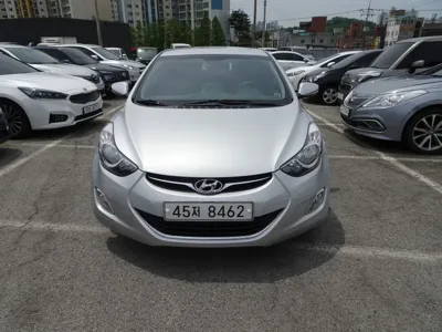 Hyundai Avante · 2012 год