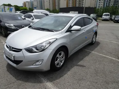Hyundai Avante 2012, 119000 км, за 2593.77 USD