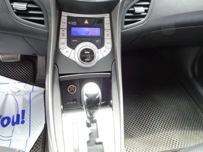 Hyundai Avante 2012, 119000 км, за 2593.77 USD - фото 9