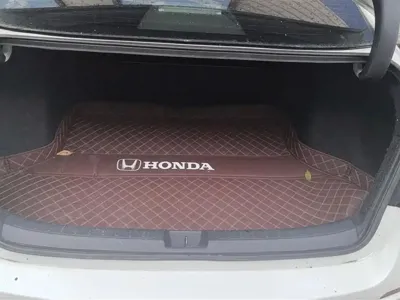 Honda Civic 2023, 56100 км, за 11168.56 USD