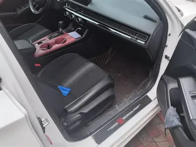 Honda Civic 2023, 56100 км, за 11168.56 USD - фото 8