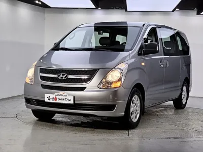 Hyundai Starex 2011, 56508 км, за 3633.88 USD