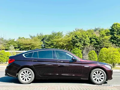 BMW 5 Series GT 2013, 130000 км, за 6989.27 USD