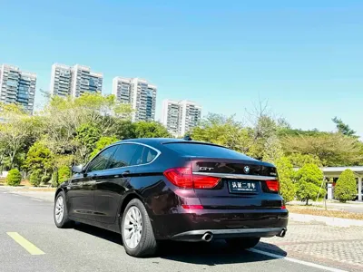 BMW 5 Series GT 2013, 130000 км, за 6989.27 USD - фото 7