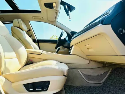 BMW 5 Series GT 2013, 130000 км, за 6989.27 USD - фото 12