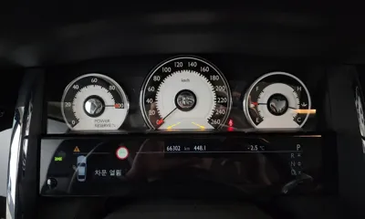 Rolls-Royce Wraith 2015, 66302 км, за 97654.77 USD - фото 8