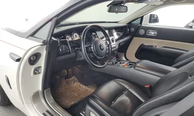 Rolls-Royce Wraith 2015, 66302 км, за 97654.77 USD - фото 10