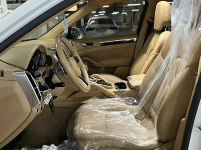 Porsche Cayenne 2015, 141278 км, за 17226.8 USD - фото 13