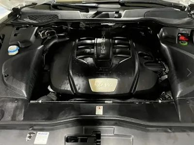 Porsche Cayenne 2015, 141278 км, за 17226.8 USD - фото 19