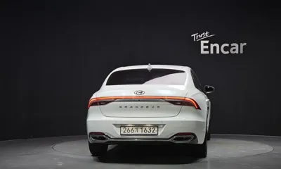 Hyundai Grandeur 2021, 82744 км, за 13016.86 USD