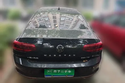Volkswagen Magotan 2020, 43099 км, за 15597 USD