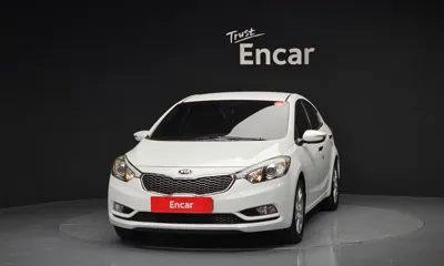Kia K3 2015, 152892 км, за 3610.89 USD