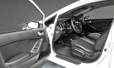 Kia K3 2015, 152892 км, за 3610.89 USD - фото 11