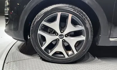 Kia Sportage 2016, 166936 км, за 7488.44 USD