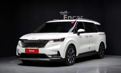 Kia Canival · 2023 год
