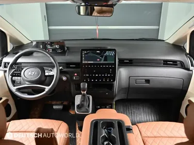 Hyundai Staria 2023, 20393 км, за 37053.88 USD - фото 7