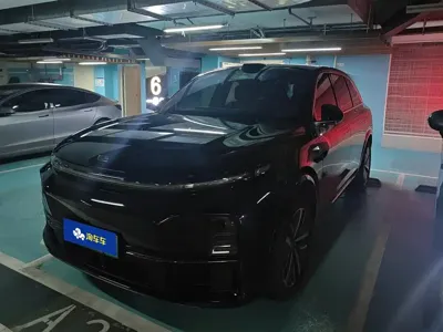 Li Auto Li L7 · 2024 год