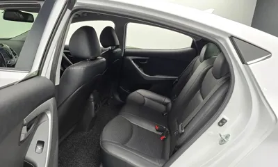 Hyundai Avante 2015, 95622 км, за 4937.55 USD - фото 12