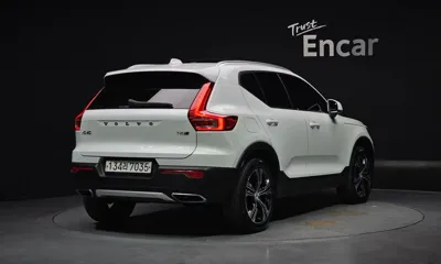 Volvo XC40 2020, 62180 км, за 17486.83 USD - фото 2