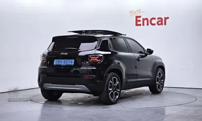 Jeep Avenger 2024, 8008 км, за 18962.67 USD