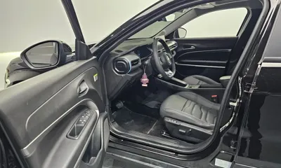 Jeep Avenger 2024, 8008 км, за 18962.67 USD - фото 10