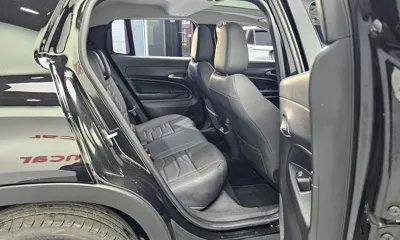 Jeep Avenger 2024, 8008 км, за 18962.67 USD - фото 12