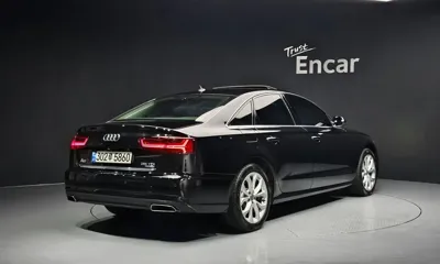 Audi A6 2016, 118382 км, за 9321.26 USD