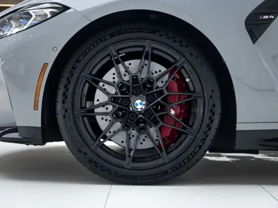 BMW M4 2023, 10000 км, за 136733.87 USD
