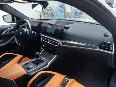 BMW M4 2023, 10000 км, за 136733.87 USD - фото 13