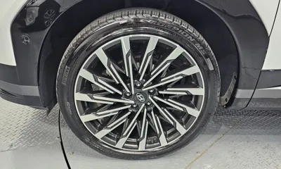 Hyundai Santafe 2024, 29869 км, за 24566.46 USD