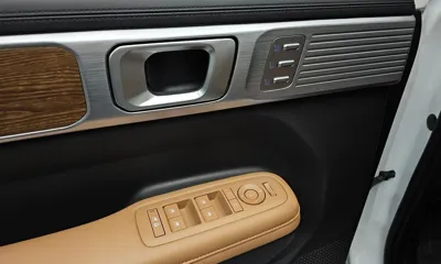 Hyundai Santafe 2024, 29869 км, за 24566.46 USD - фото 16